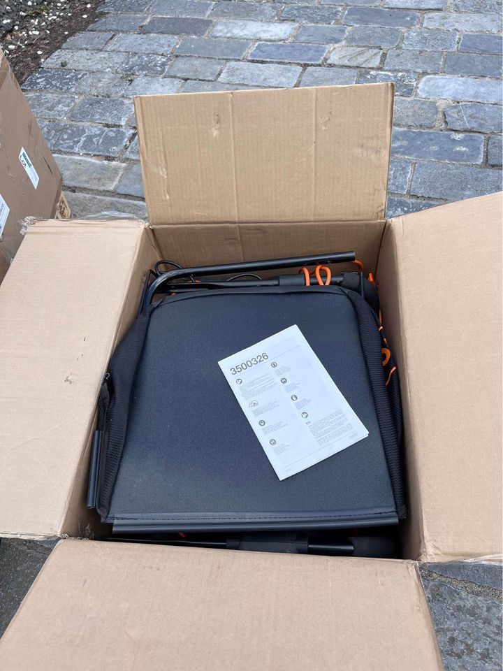 Vonhaus 1800W Artificial Grass Brush