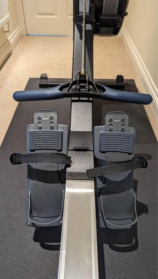 CONCEPT 2 MODEL D WITH PM5 IN BLACK, OUTSTANDING CONDITION